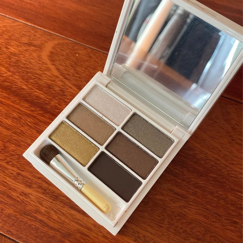 MAC Cosmetics Warm Snowglobe Eyeshadow Palette